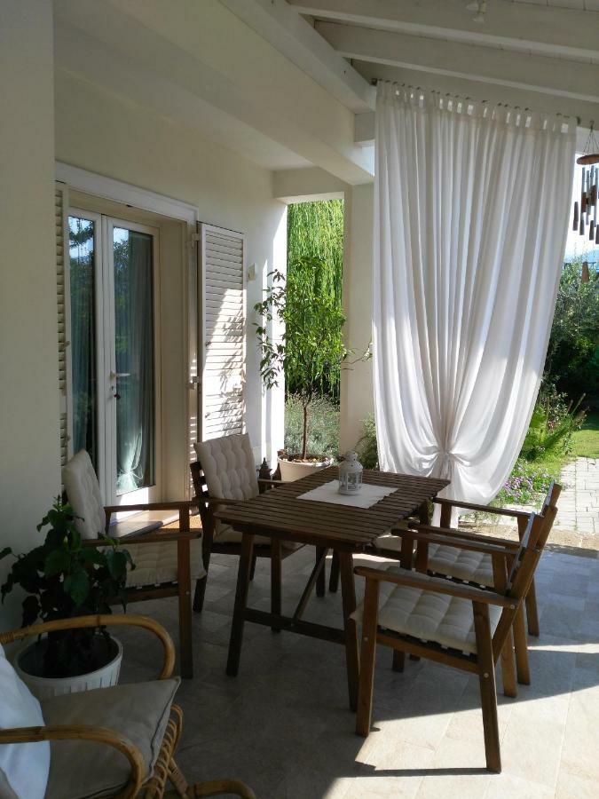 I Salici Villa Marina di Massa Buitenkant foto